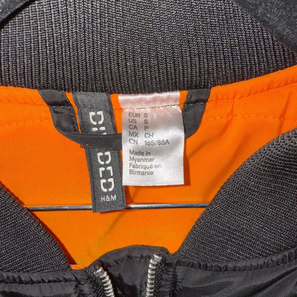 H&M Women’s Padded Bomber Jacket - Picture 5 of 10